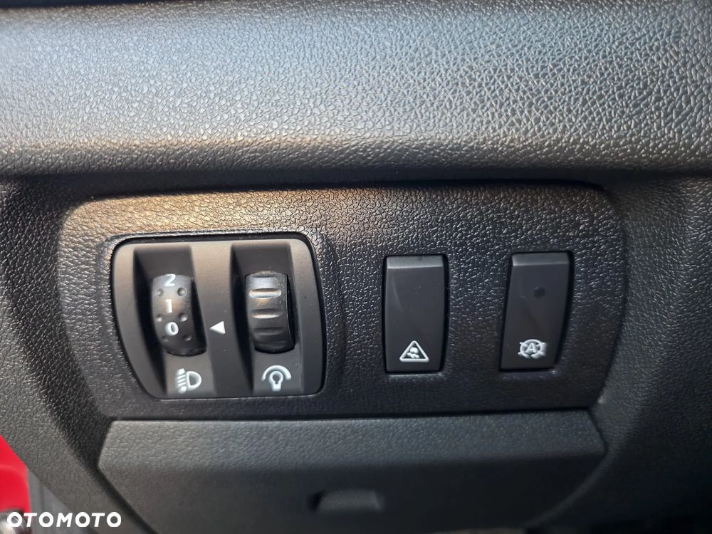 Renault Megane ENERGY TCe 115 Start & Stop Authentique - 24