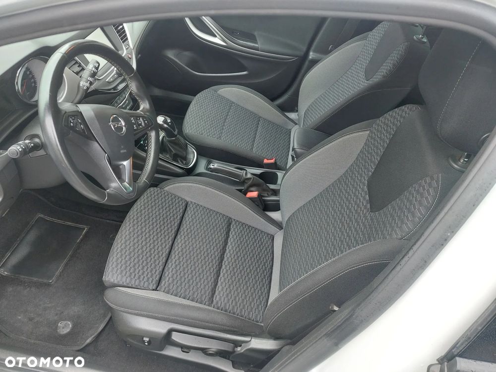 Opel Astra 1.5 D Start/Stop Business Elegance - 5