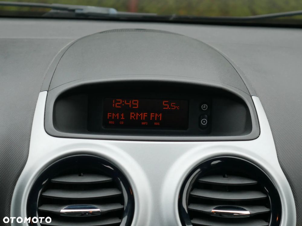 Opel Corsa 1.4 16V Edition - 31