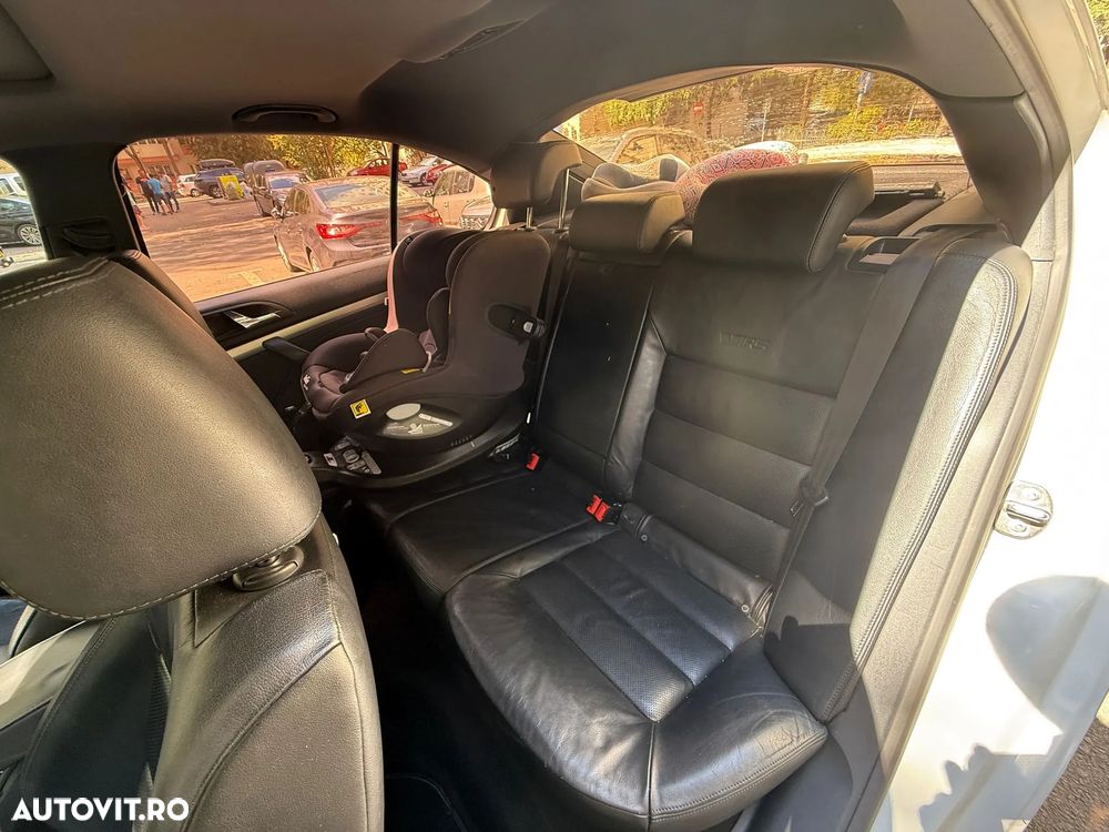 Skoda Octavia 2.0 TFSI RS - 8