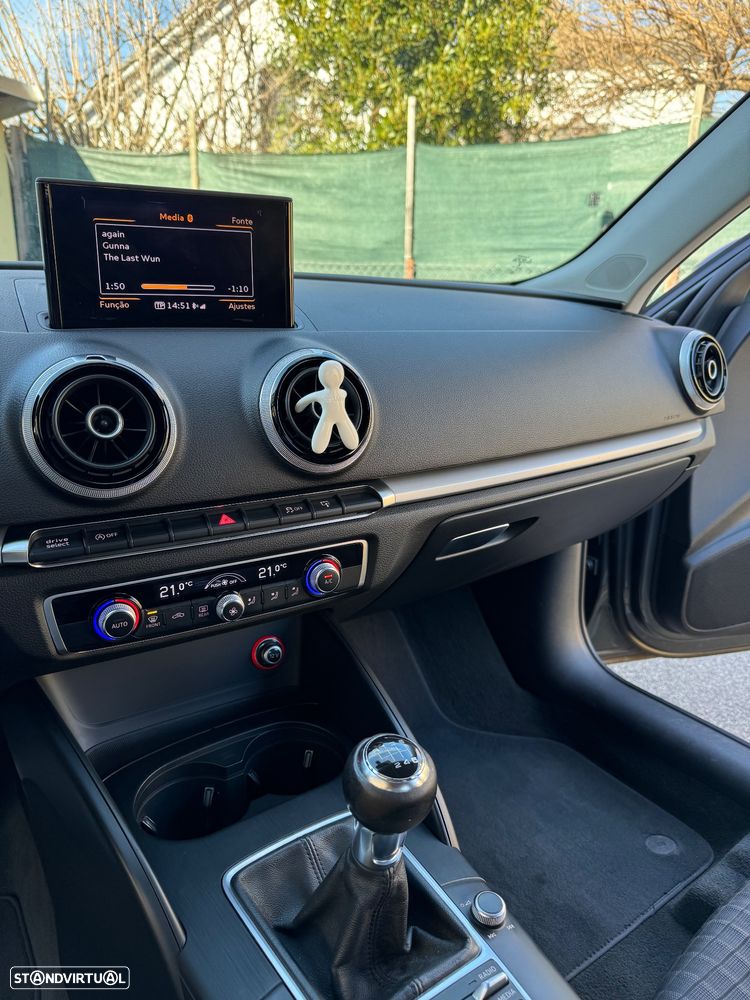 Audi A3 Sportback 1.6 TDI Ambition - 10