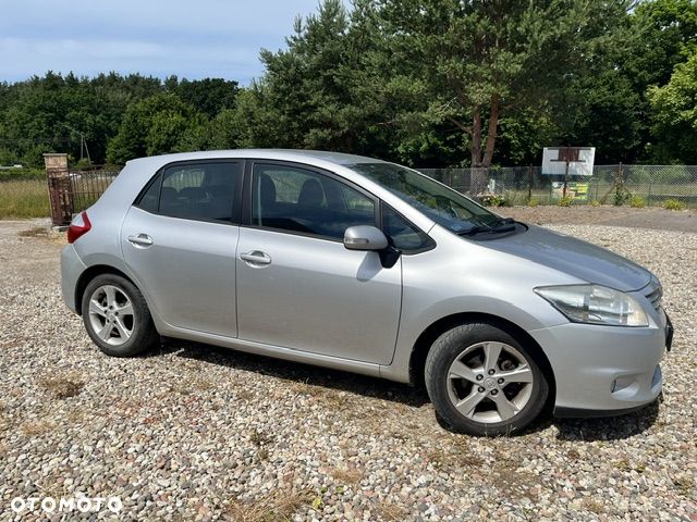 Toyota Auris 1.6 Prestige - 2