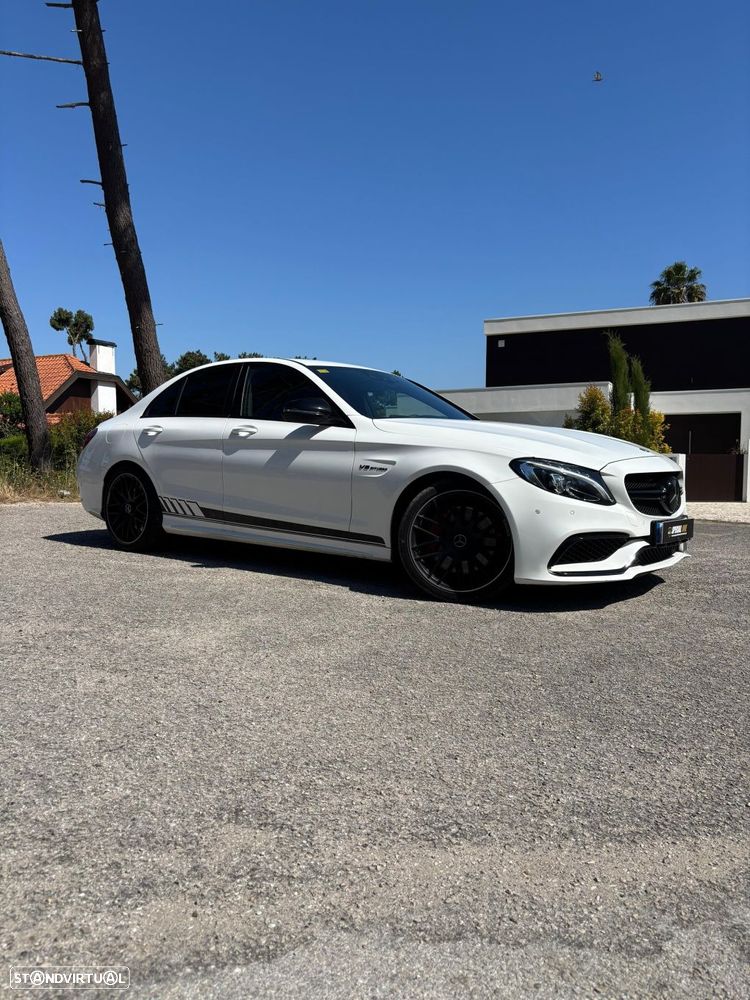Mercedes-Benz C 63 AMG - 8
