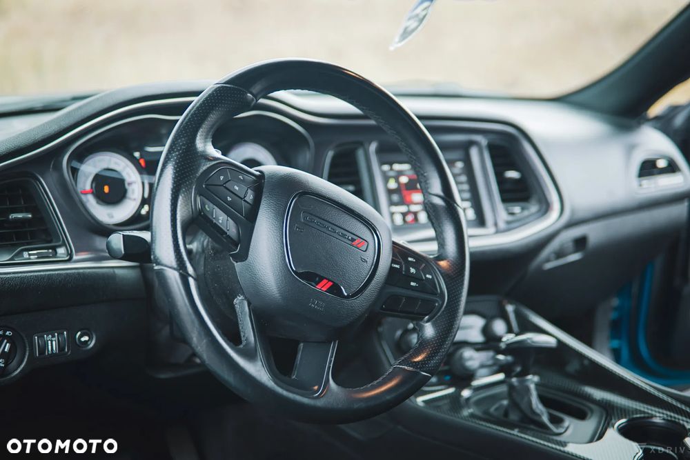 Dodge Challenger 5.7 R/T - 11