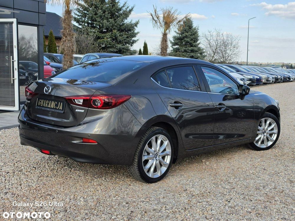 Mazda 3 - 25