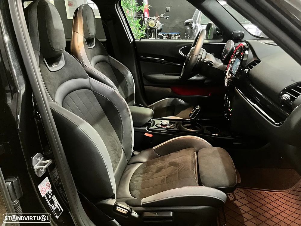 MINI Clubman John Cooper Works Premium P. JCW Plus Auto - 23