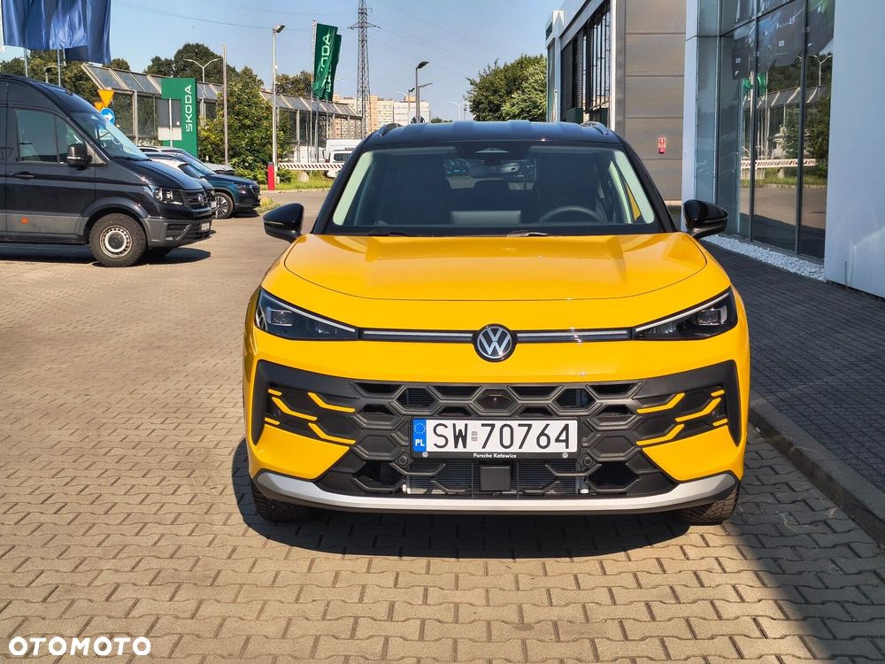 Volkswagen T-Roc - 3