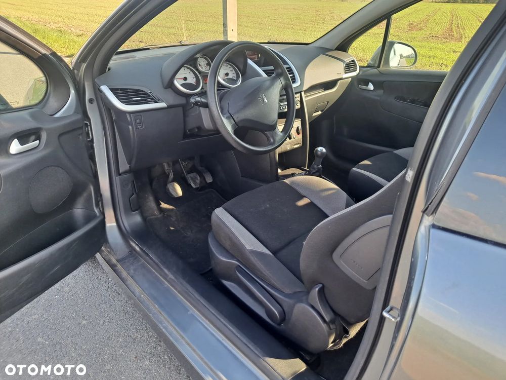Peugeot 207 75 Tendance - 7