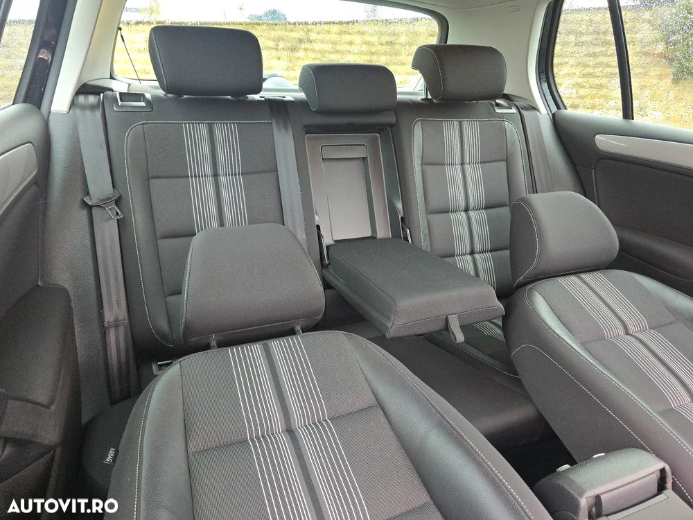 Volkswagen Golf 1.4 TSI DSG MATCH - 11