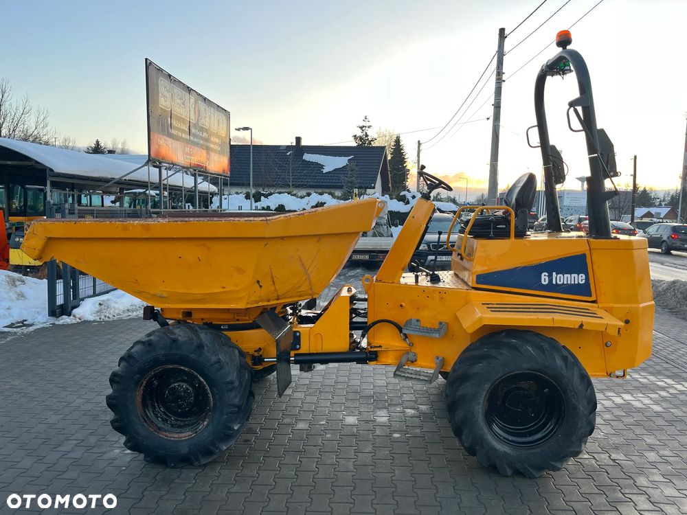 Thwaites Mach 2062 - 3