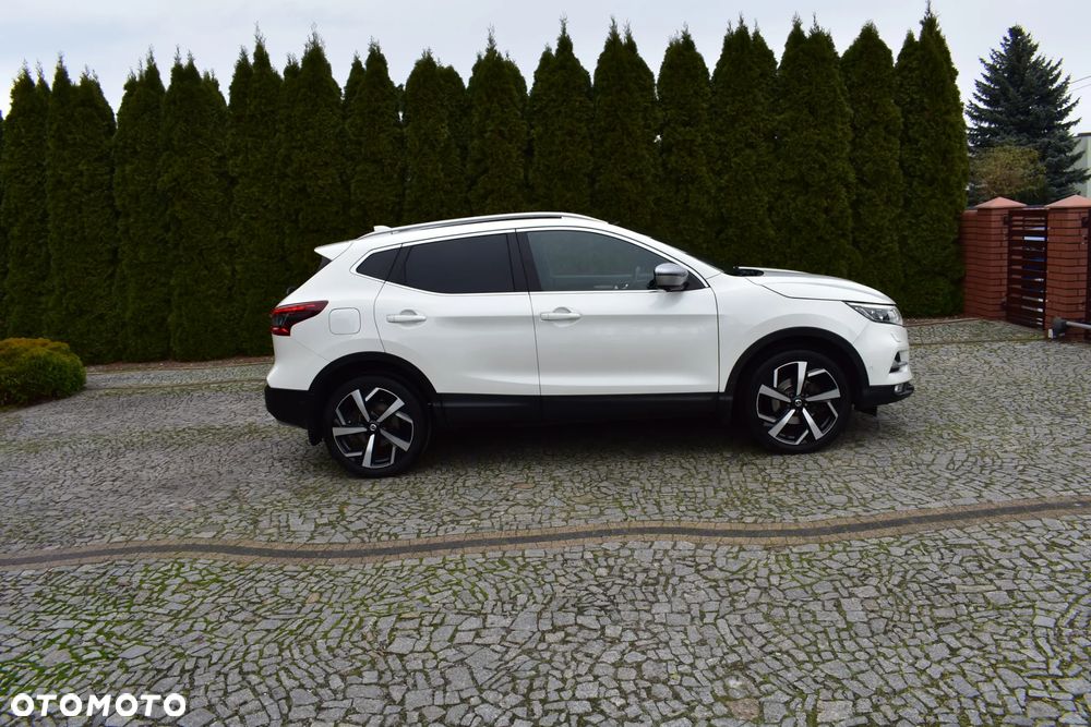 Nissan Qashqai 1.2 DIG-T Xtronic TEKNA+ - 21