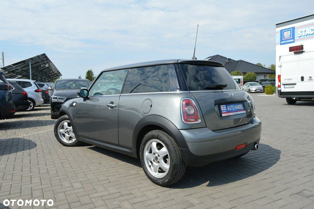 MINI ONE D - 15