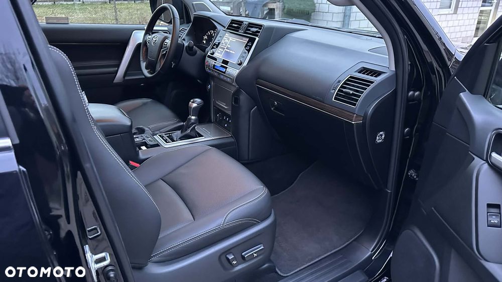 Toyota Land Cruiser LC 2.8 D-4D Prestige - 5