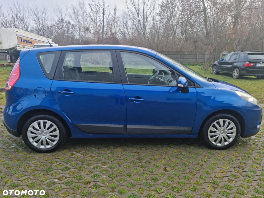 Renault Scenic 1.6 16V 110 Expression - 16