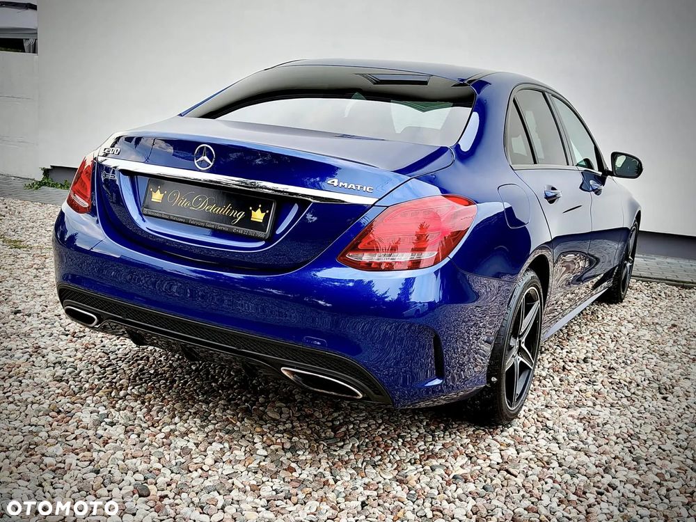 Mercedes-Benz Klasa C 200 4-Matic 9G-TRONIC - 7
