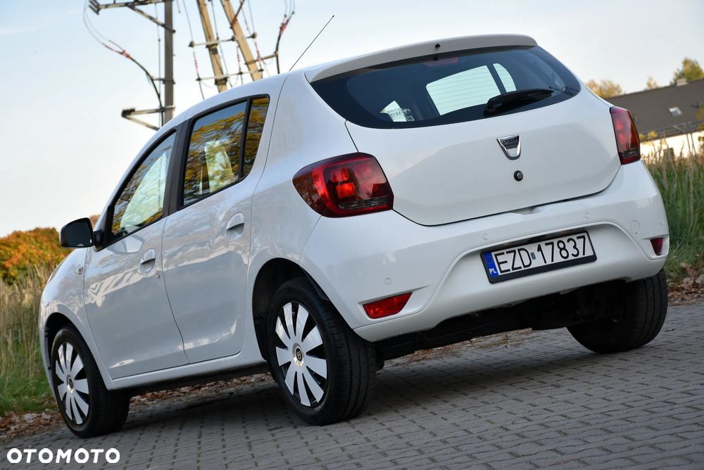 Dacia Sandero 2017 photo 3