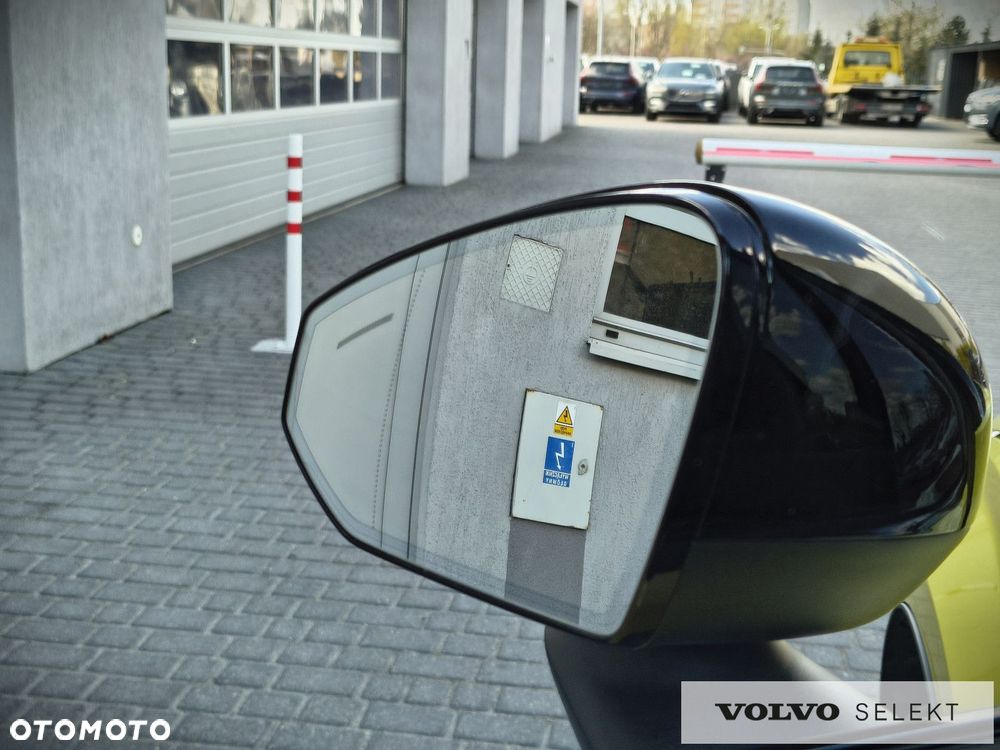 Volvo EX30 - 32