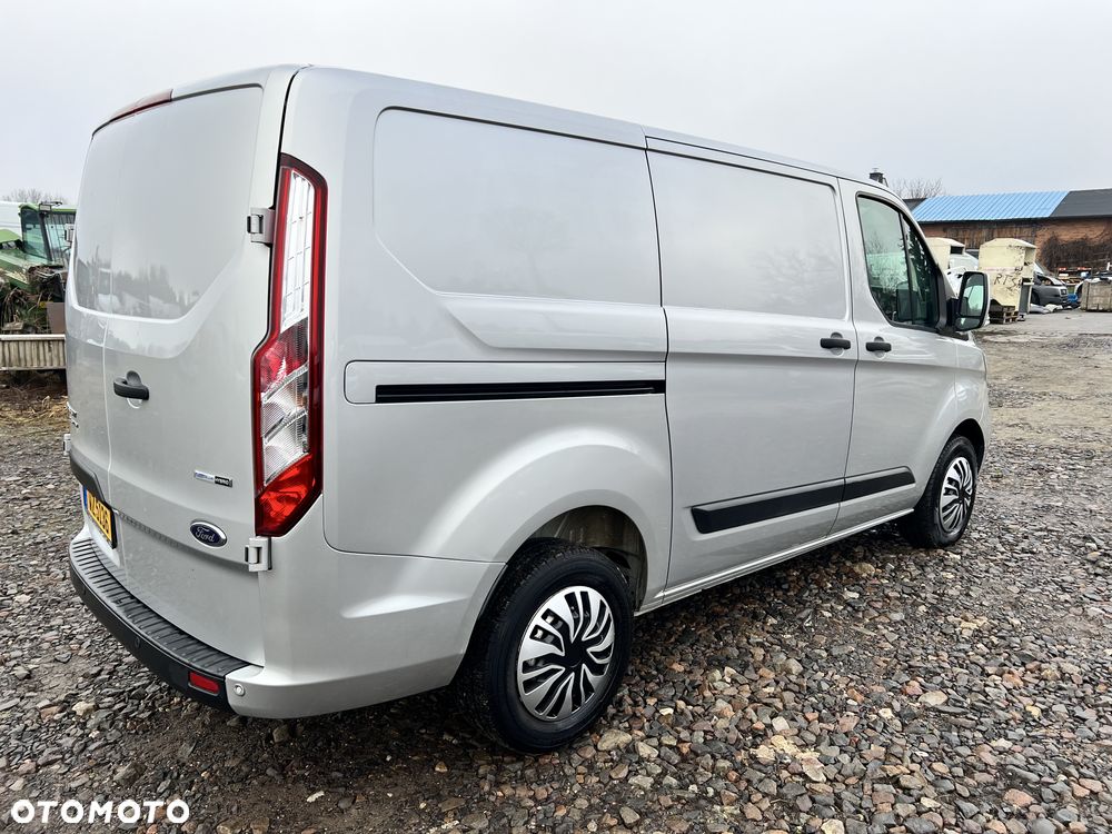 Ford Transit Custom - 4