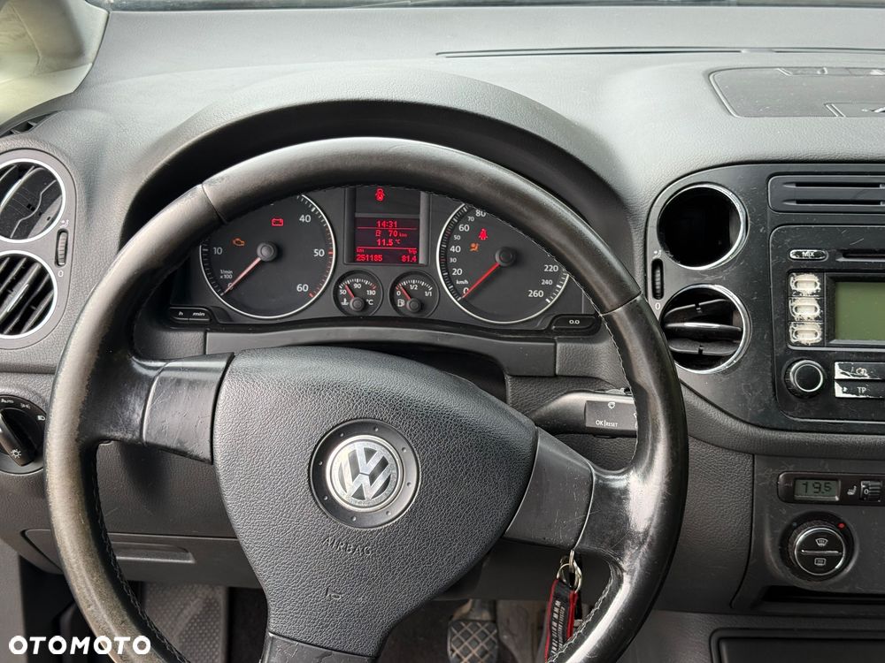 Volkswagen Golf Plus - 20