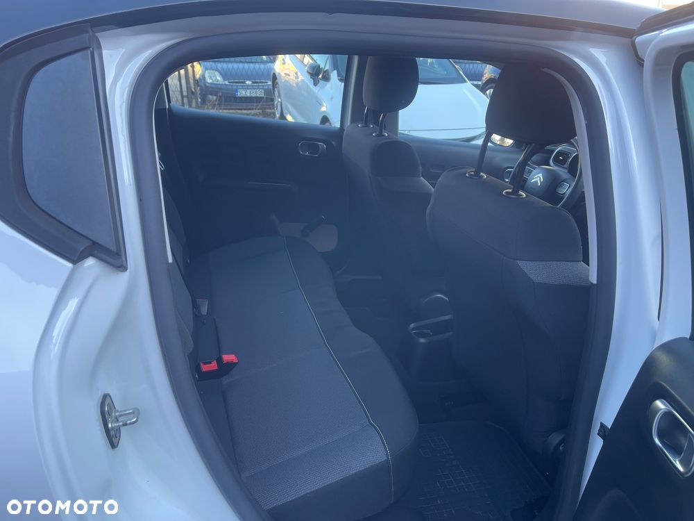 Citroën C3 1.2 PureTech GPF Shine - 17