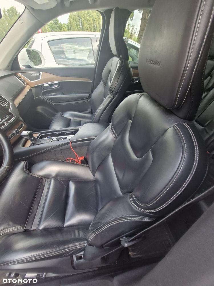 Volvo XC 90 - 6