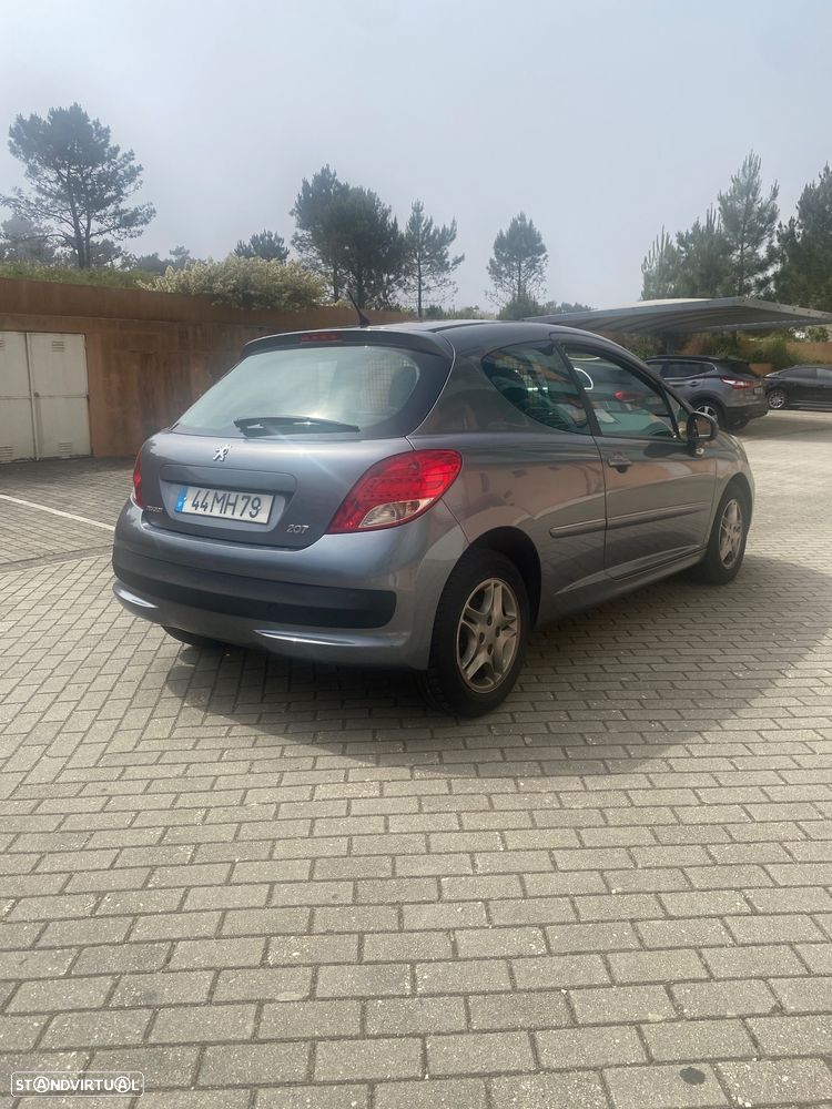 Peugeot 207 1.4 HDi Urban - 3