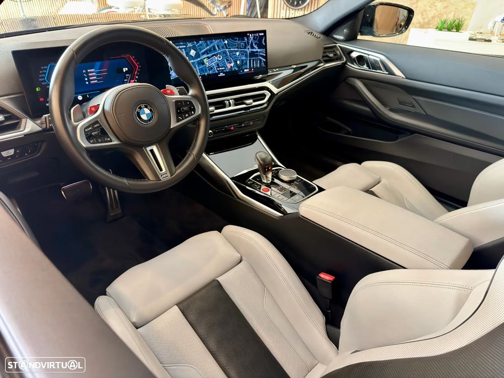 BMW M4 Competition M xDrive - 16