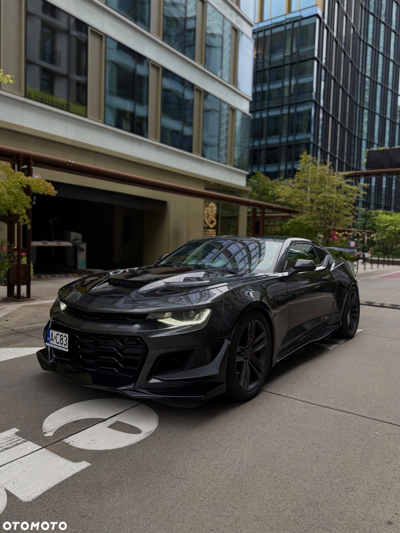 Chevrolet Camaro - 2