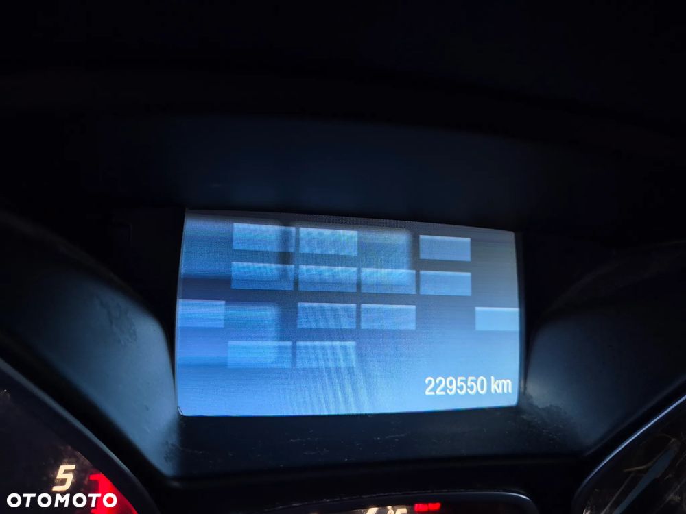 Ford Kuga 2.0 TDCi Titanium - 14
