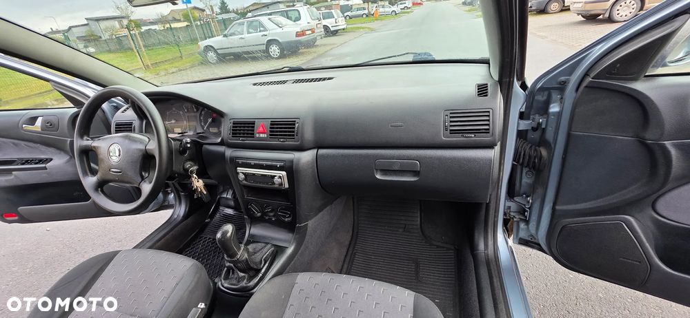 Skoda Octavia 1.9 TDI Style - 11