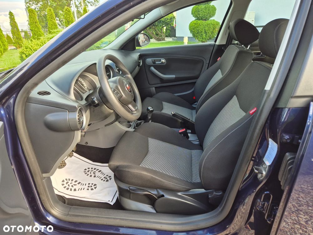 Seat Ibiza 1.4 16V Style - 24