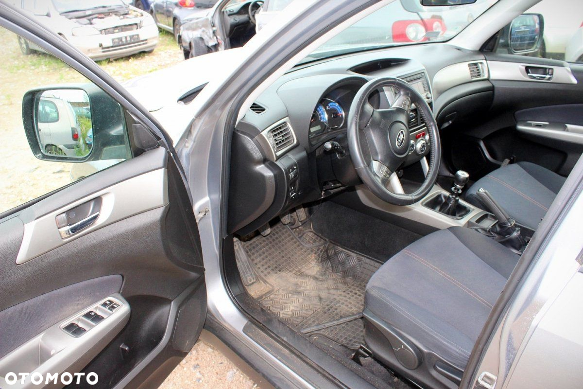 Subaru Forester III SH 2008 2.0D EE20Z Suv (MASKA, ZDERZAK, LAMPA, BŁOTNIK, DRZWI, SZYBA, FOTEL) - 6