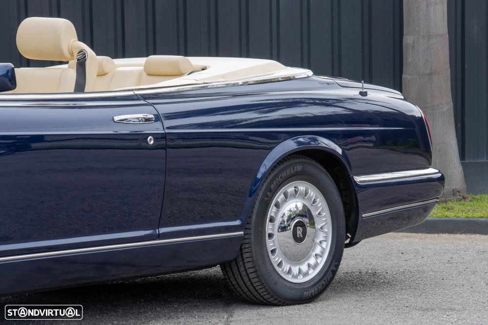 Rolls Royce Corniche Standard - 12