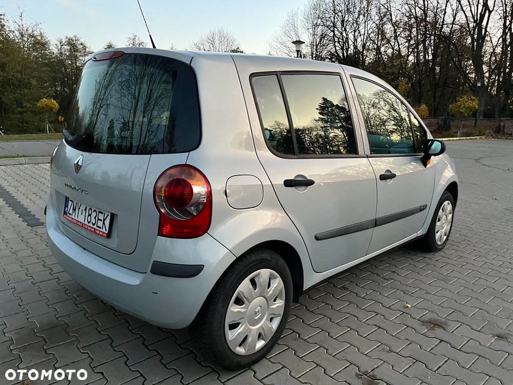 Renault Modus 1.6 16V Cite - 13