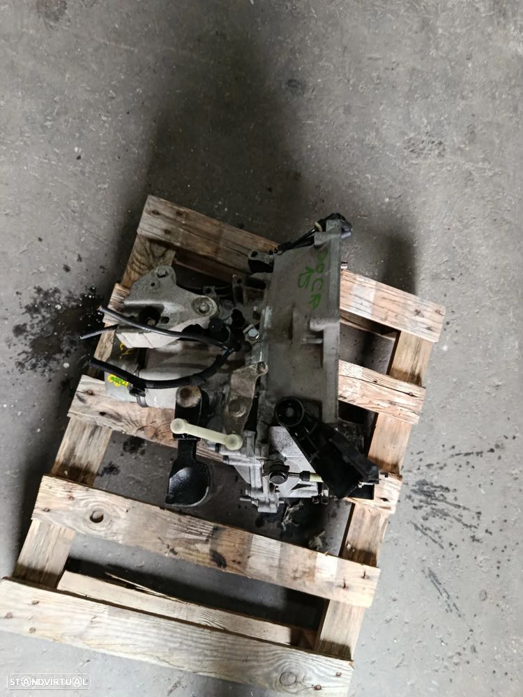 Caixa de velocidades Peugeot 208 1.2 VTi REF: 20CR15 - 5