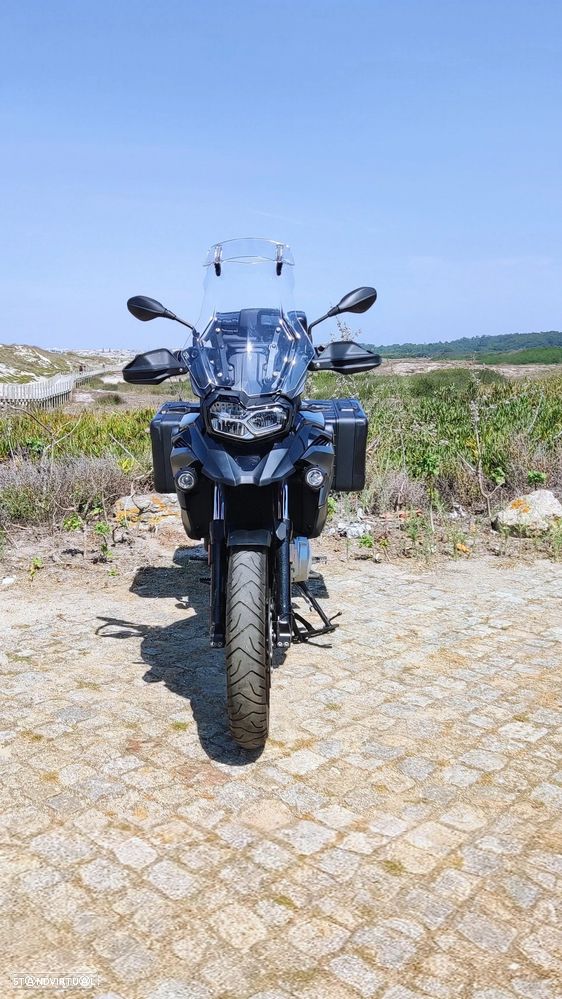 BMW F 750 GS Triple Black - 3