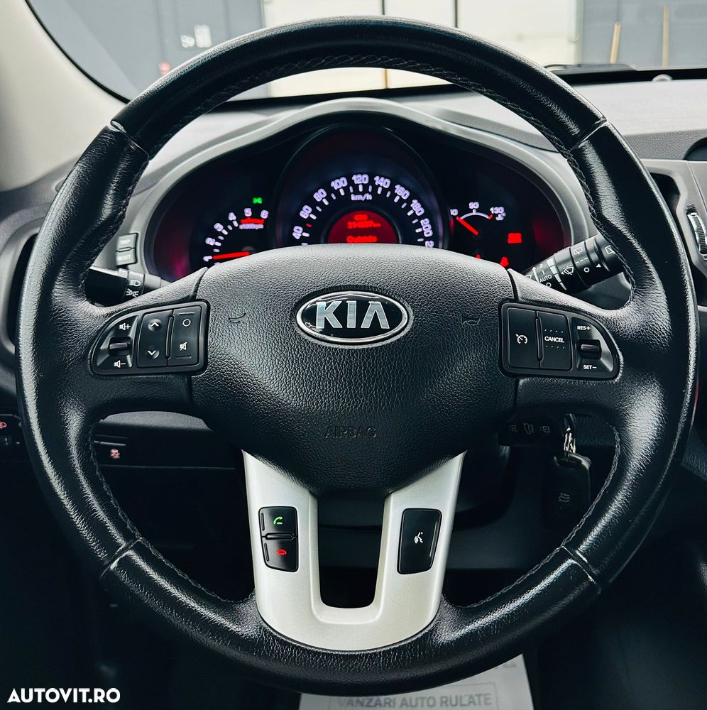 Kia Sportage 1.7 CRDI 2WD Spirit - 33