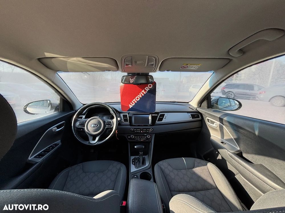 Kia Niro 1.6 GDI PHEV 2WD Aut. Vision - 2