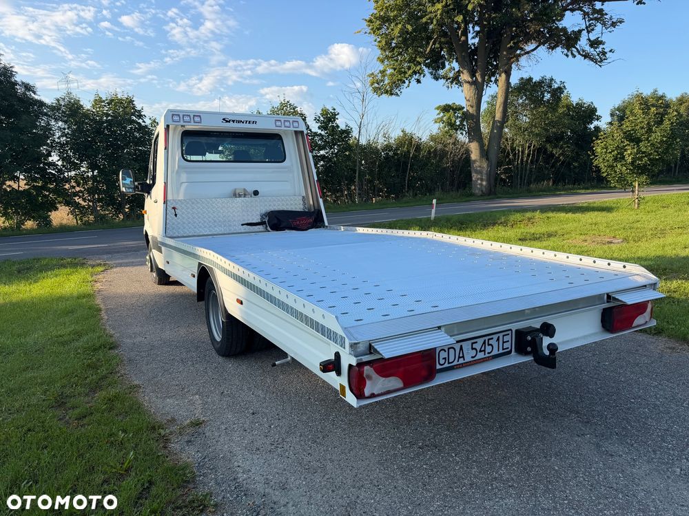 Mercedes-Benz Sprinter - 17