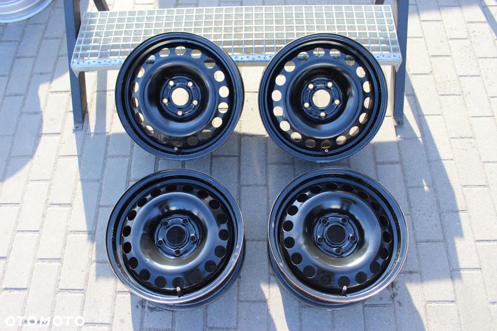 oryg opel astra 15cali 5x105 et37 6j kołpaki - 2