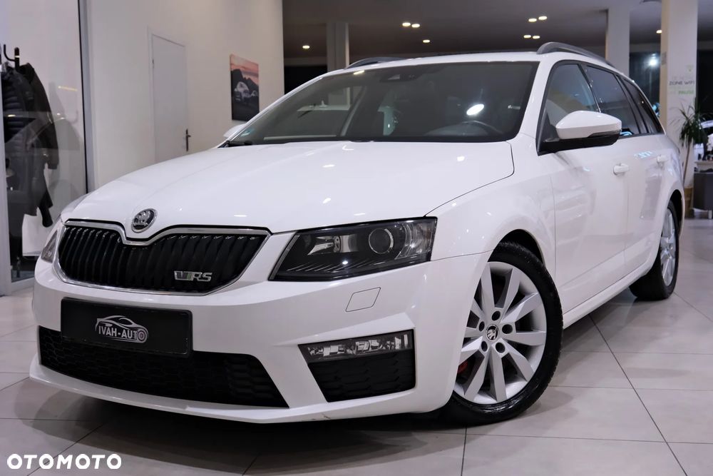 Skoda Octavia 2.0 TDI DSG RS - 22