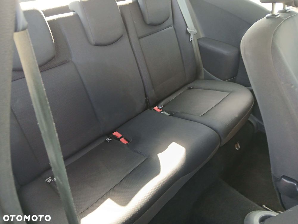 Renault Clio - 8