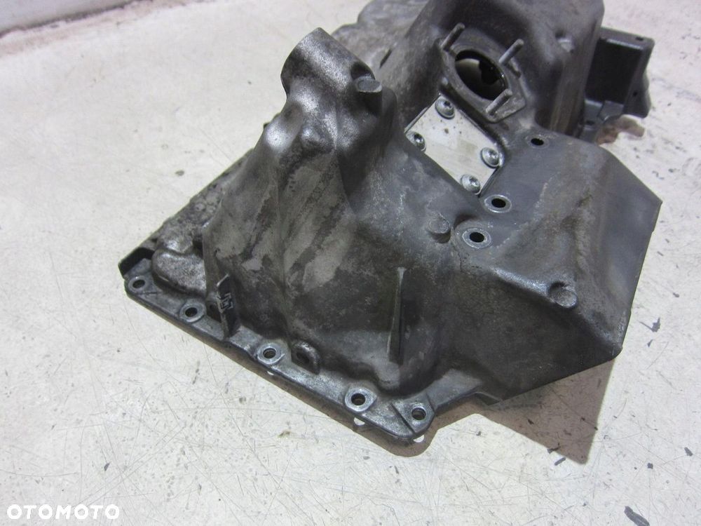 BMW F30 F34 X3 N20 F25 F30 4X4 MISKA OLEJOWA SILNIKA 7601942 11137601942 - 2