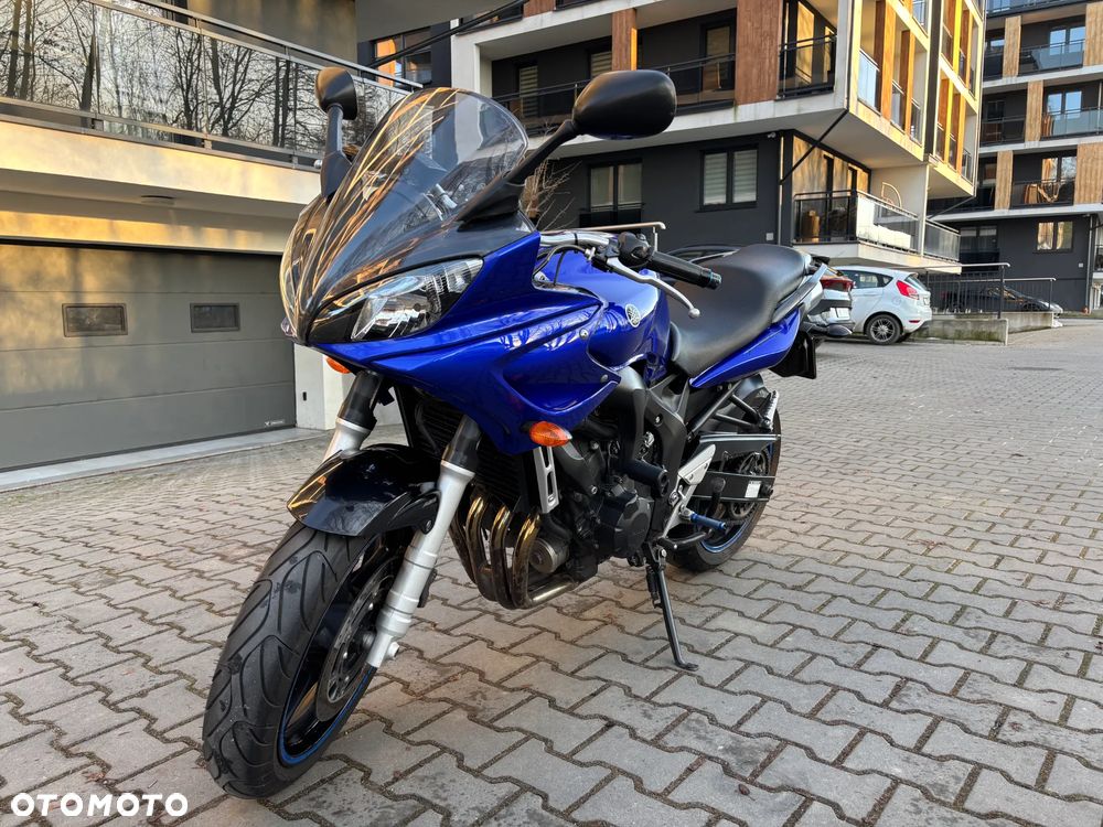Yamaha FZ6 - 3