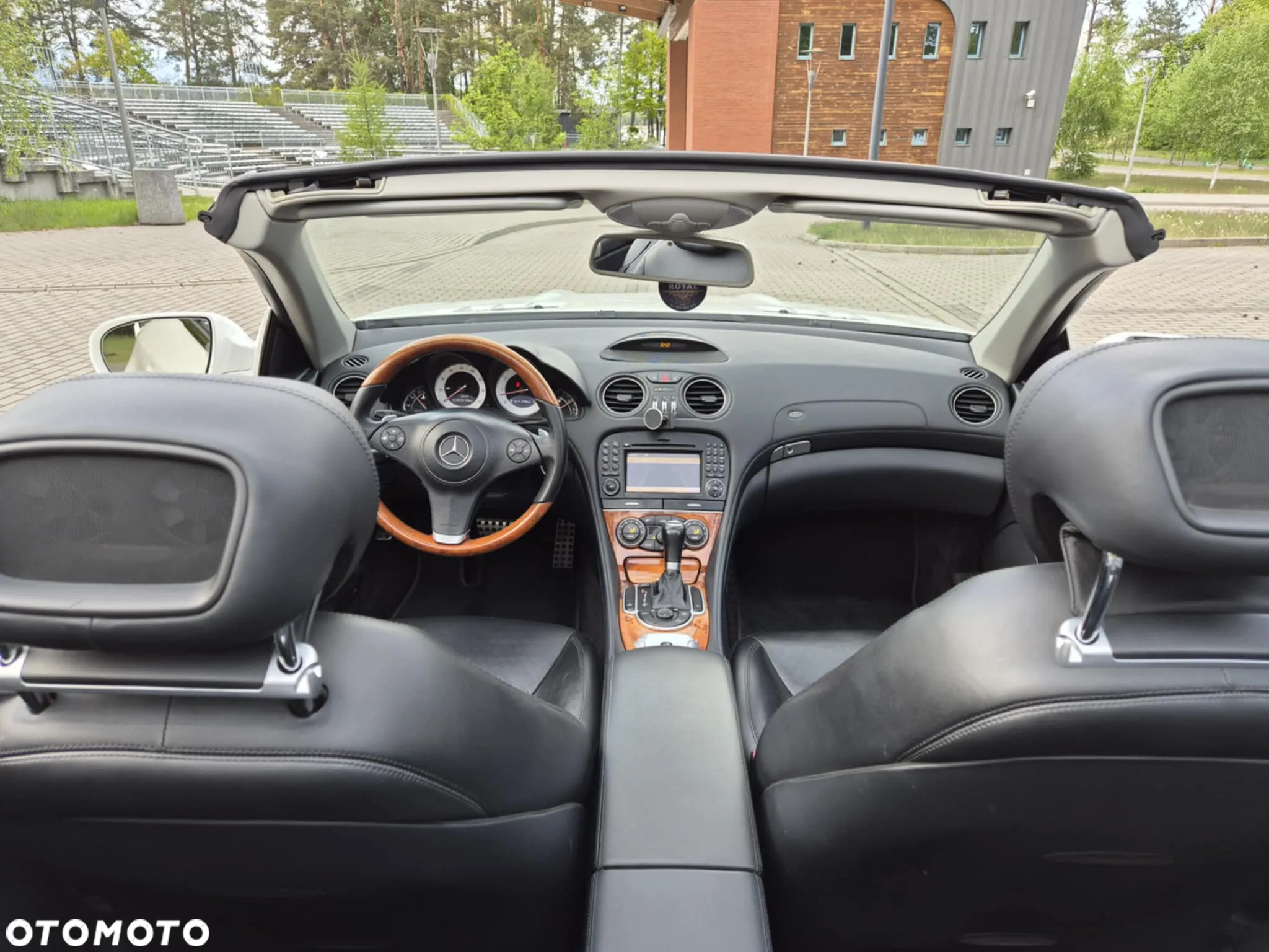 Mercedes-Benz SL 500 - 13