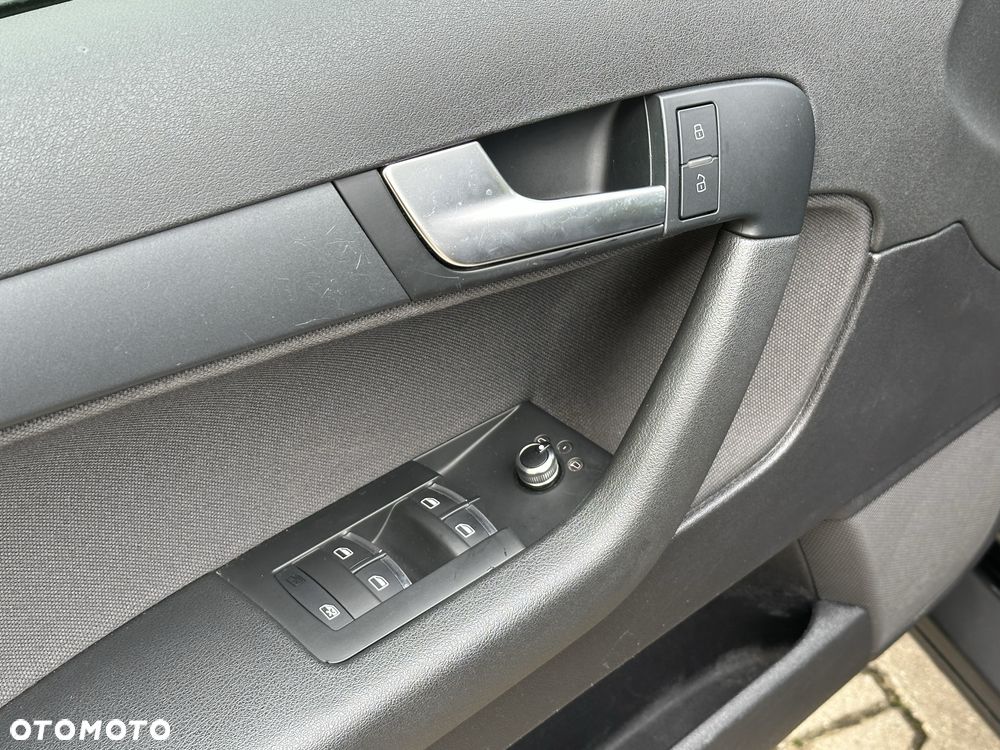 Audi A3 Sportback - 8