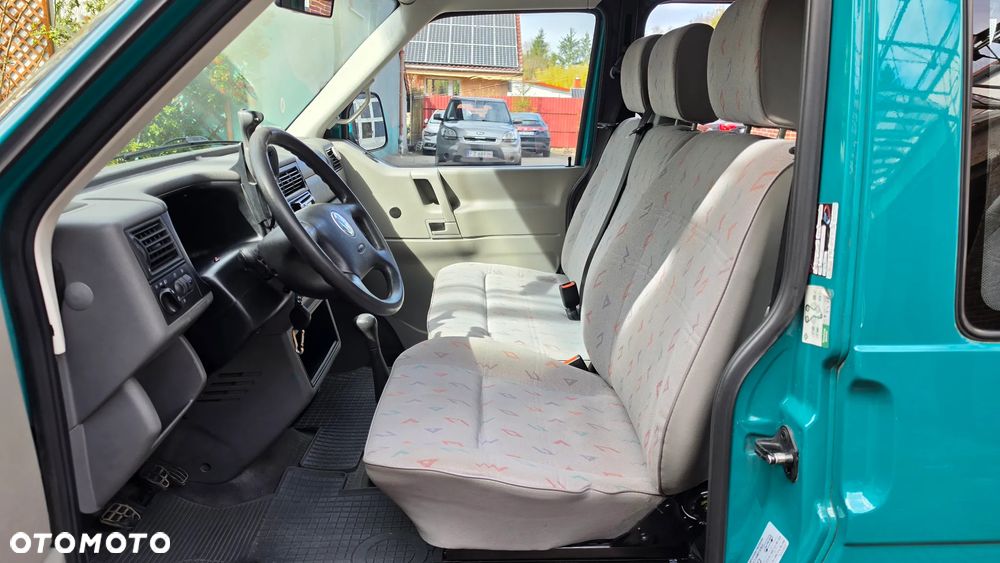 Volkswagen T4 Transporter - 11