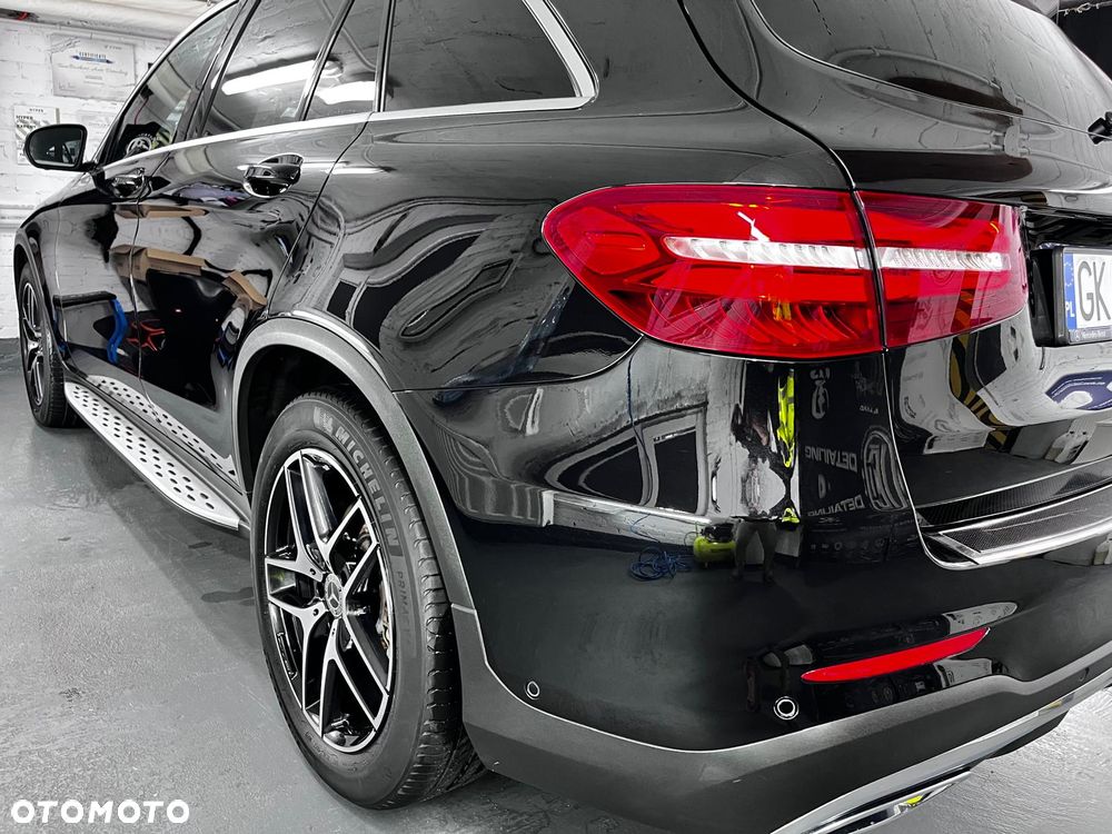 Mercedes-Benz GLC - 9