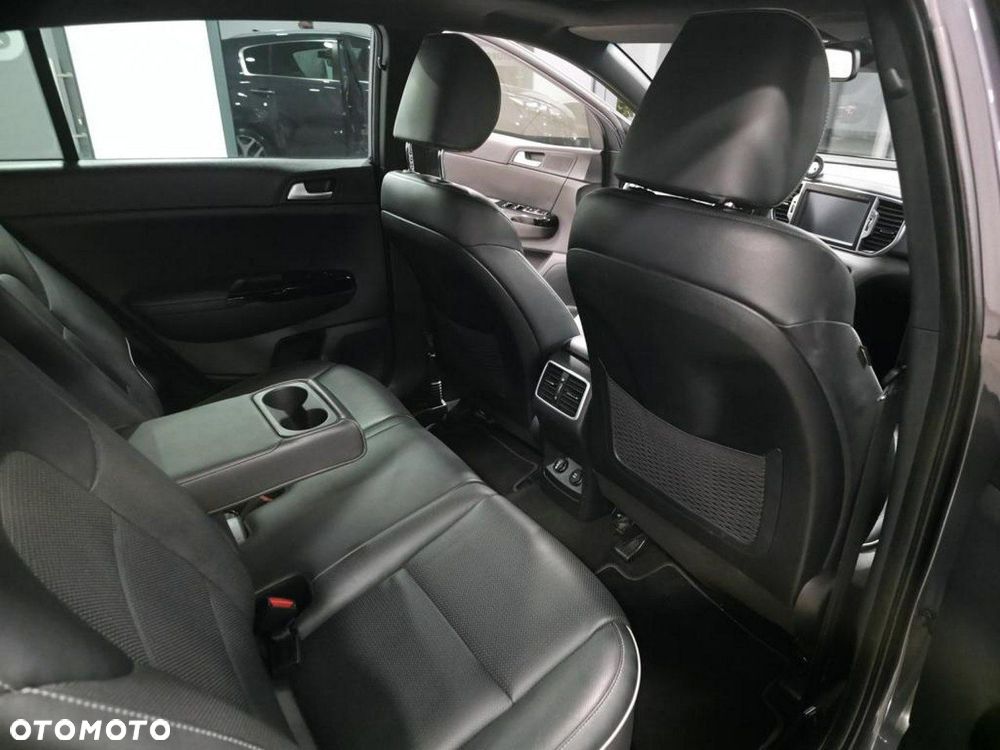 Kia Sportage 1.6 T-GDI AWD DCT GT LINE - 17