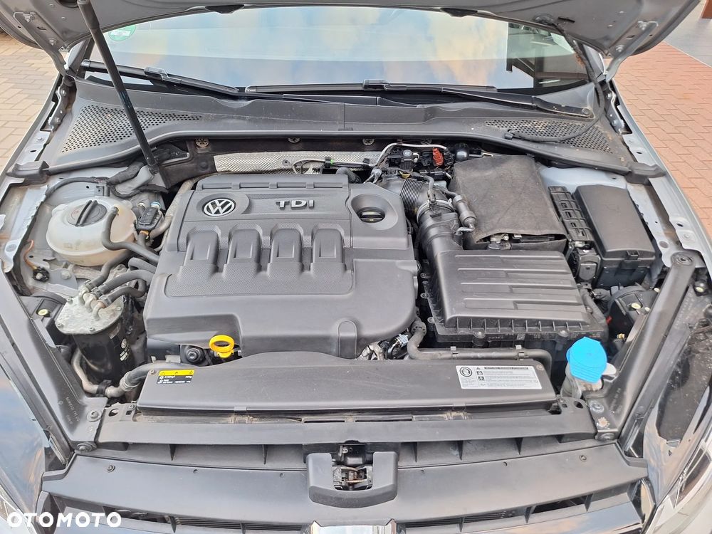 Volkswagen Golf 2.0 TDI BlueMotion Technology Allstar - 15